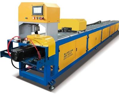 自動沖孔機 網(wǎng)絡(luò)設(shè)備制造中的高效利器